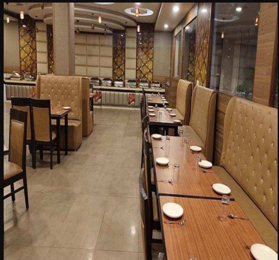 Jiya Green Garden & Banquet, Сонипат Екстериор снимка